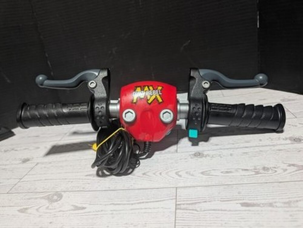 VTG Hasbro Dirt Rebel MX Motorcross Interactive TV Plug and Play Game ( 2005)